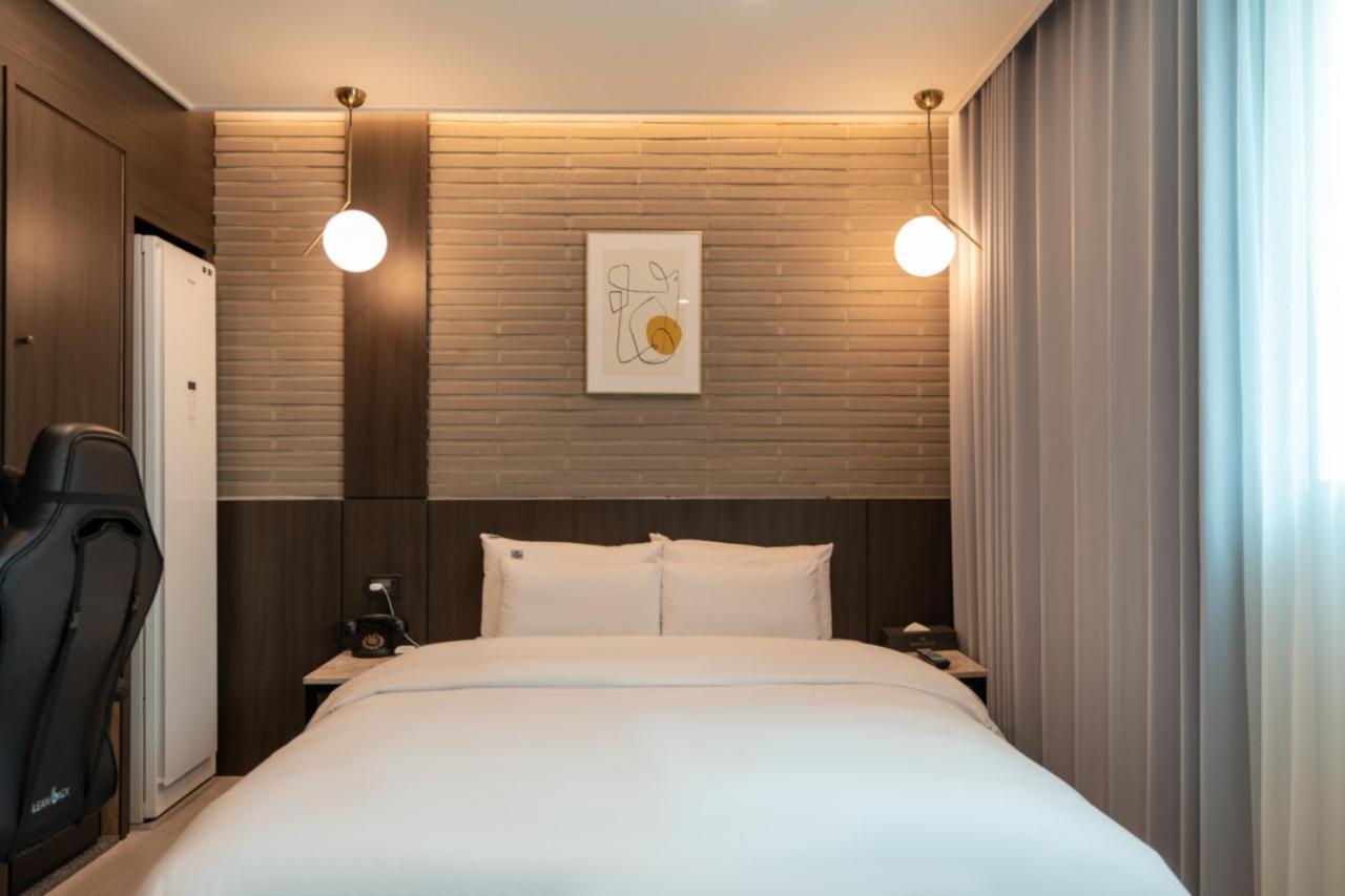 Jecheon Hound Hotel Chech'ŏn Exterior foto